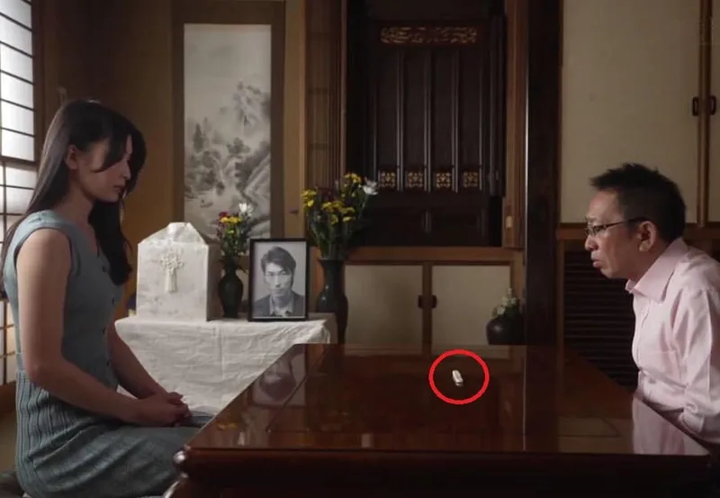 Một ngày sau tang lễ anh xã, vợ sắp cưới của con trai đã bị bố chồng yêu ép xxx không bao đến mang thai